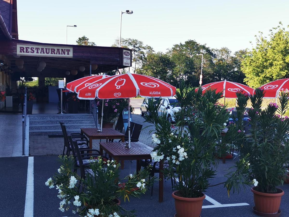 Patyi Étterem és Hotel Bögöte Exterior foto